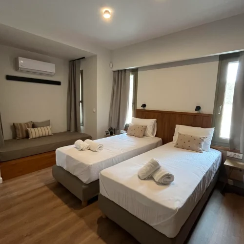 Two Beds in a room Nafplio