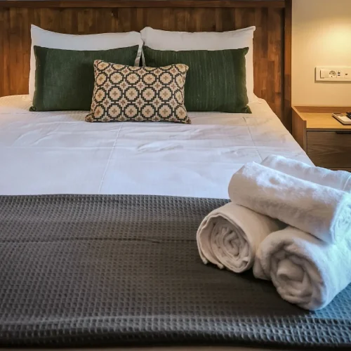 messonete_Hero_AnnikoSuites